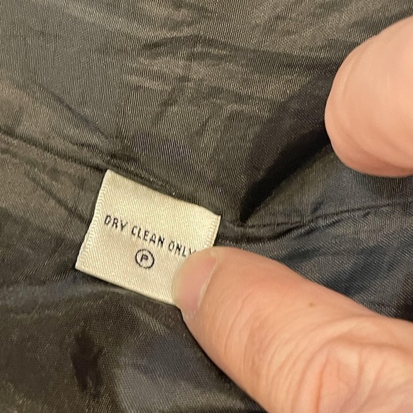 Lilly Pulitzer Jacket Womens Large Black Quilted Pink Trim Button Front Preppy - Picture 5 of 14